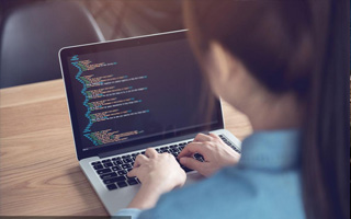 乌兰察布 api php源码,下载的php源码怎么运行呢？